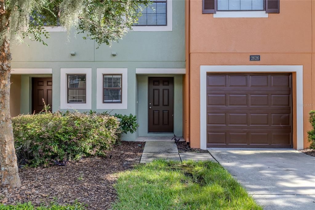 Activo con contrato: $229,000 (3 camas, 2 baños, 1362 Pies cuadrados)