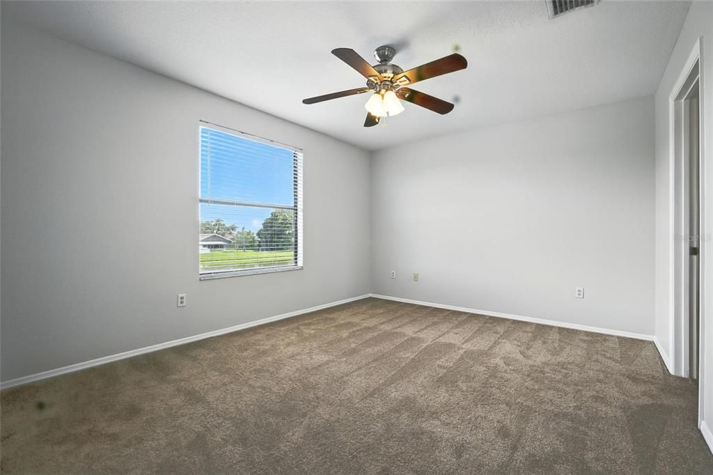 Activo con contrato: $229,000 (3 camas, 2 baños, 1362 Pies cuadrados)