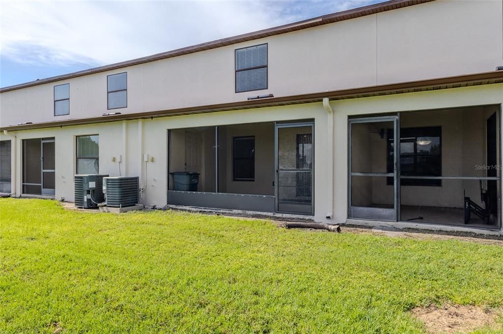 Activo con contrato: $229,000 (3 camas, 2 baños, 1362 Pies cuadrados)