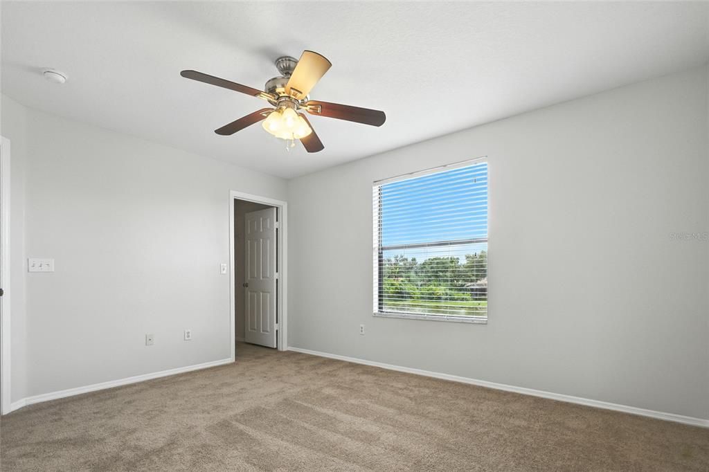 Activo con contrato: $229,000 (3 camas, 2 baños, 1362 Pies cuadrados)