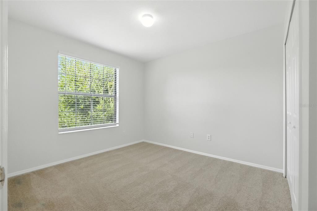 Activo con contrato: $229,000 (3 camas, 2 baños, 1362 Pies cuadrados)