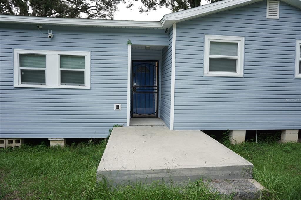 На продажу: $155,000 (2 спален, 2 ванн, 812 Квадратных фут)