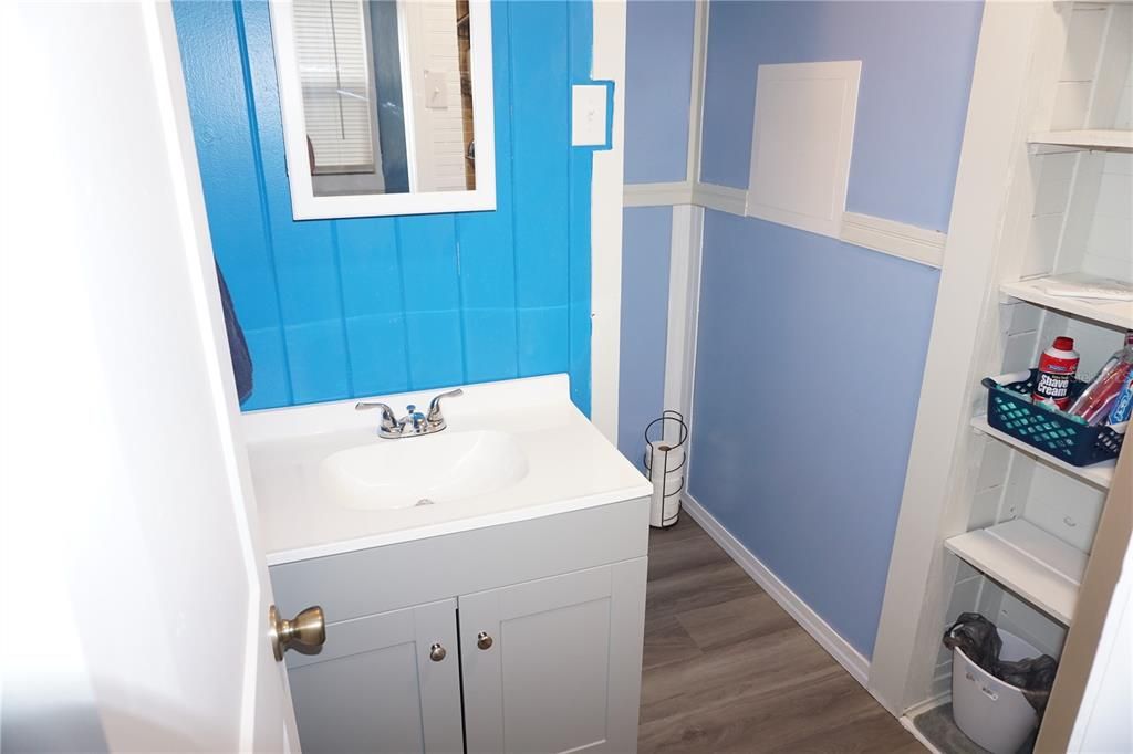 На продажу: $155,000 (2 спален, 2 ванн, 812 Квадратных фут)