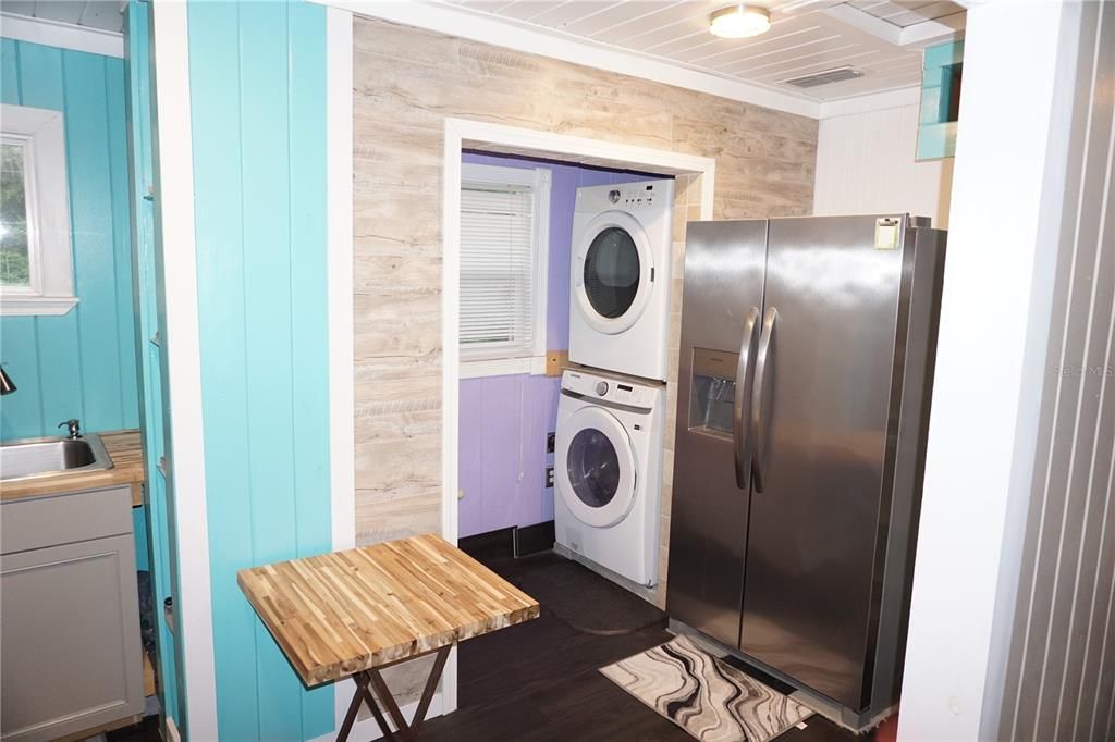 На продажу: $155,000 (2 спален, 2 ванн, 812 Квадратных фут)