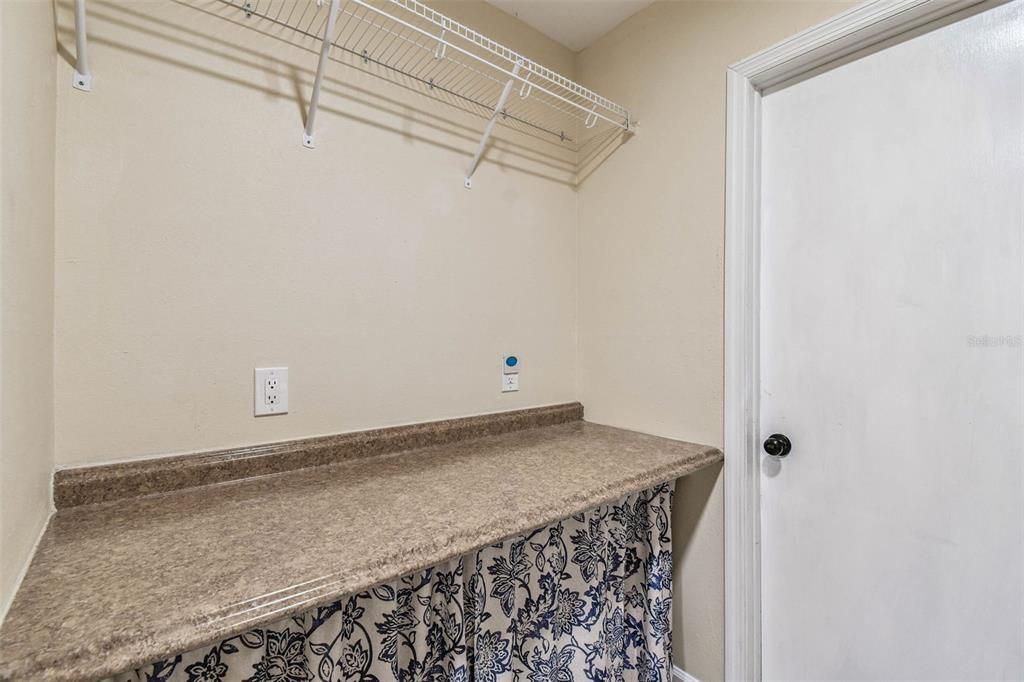 Active With Contract: $575,000 (4 beds, 2 baths, 2413 Square Feet)