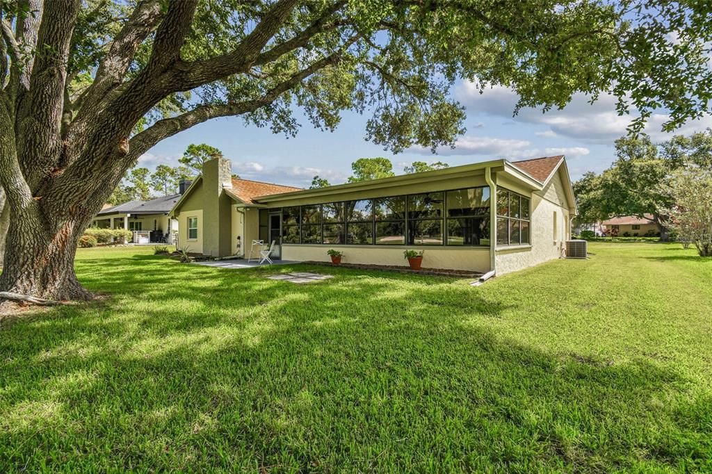 Active With Contract: $575,000 (4 beds, 2 baths, 2413 Square Feet)