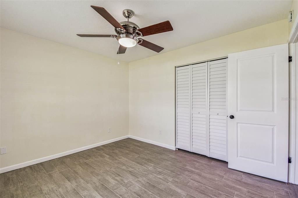 Active With Contract: $575,000 (4 beds, 2 baths, 2413 Square Feet)