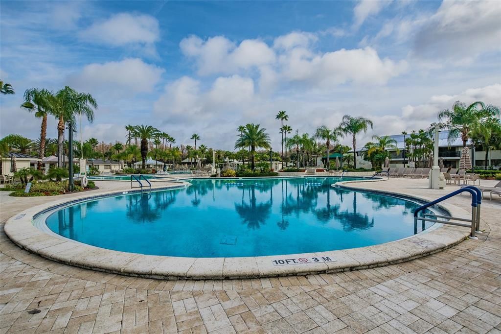 Active With Contract: $575,000 (4 beds, 2 baths, 2413 Square Feet)