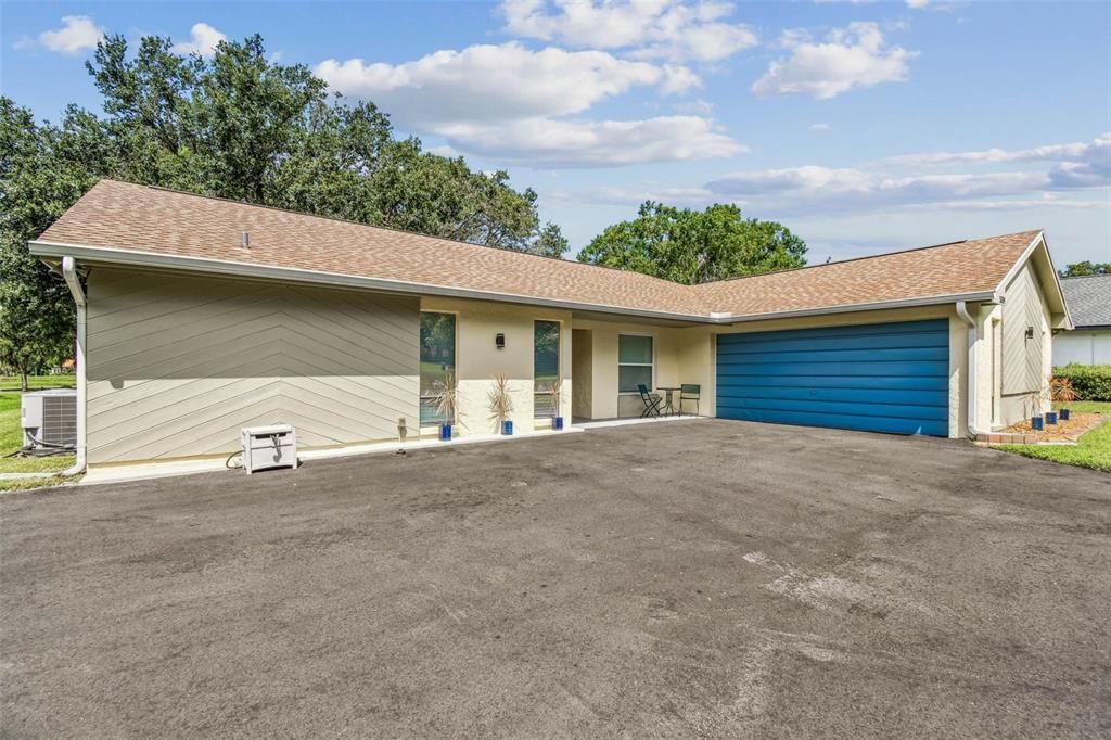 Active With Contract: $575,000 (4 beds, 2 baths, 2413 Square Feet)