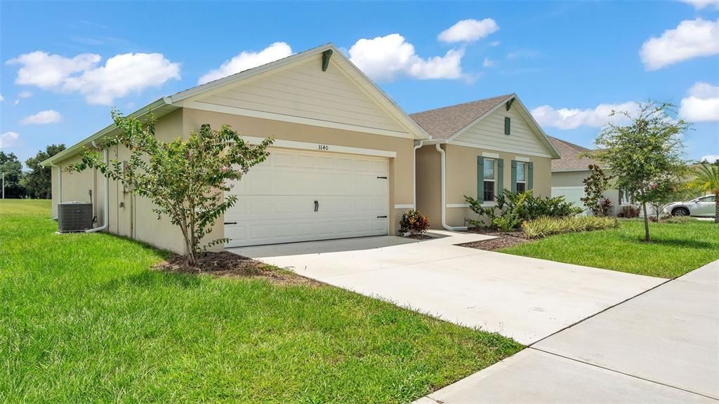 Active With Contract: $360,000 (4 beds, 2 baths, 2368 Square Feet)