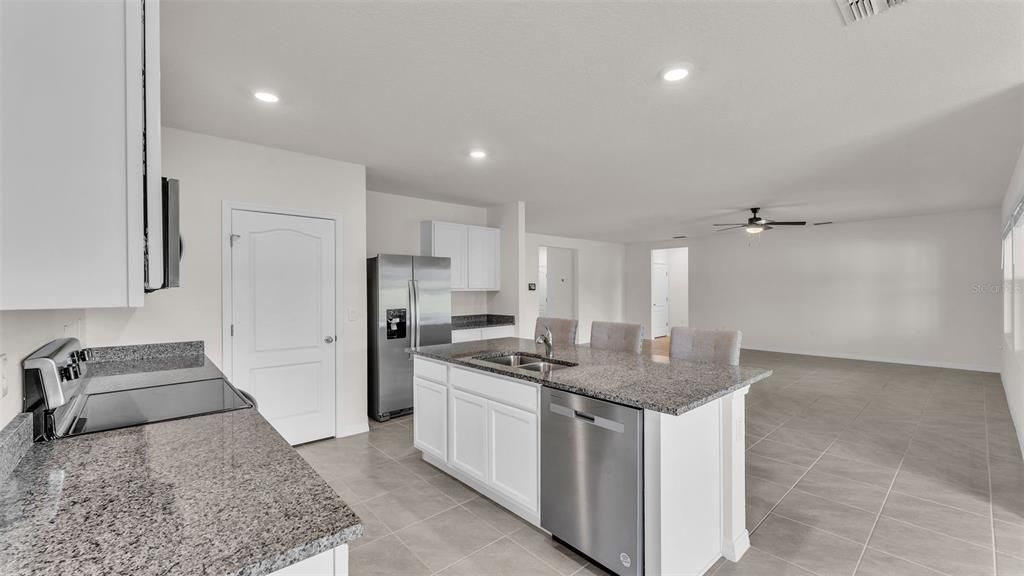 Active With Contract: $360,000 (4 beds, 2 baths, 2368 Square Feet)