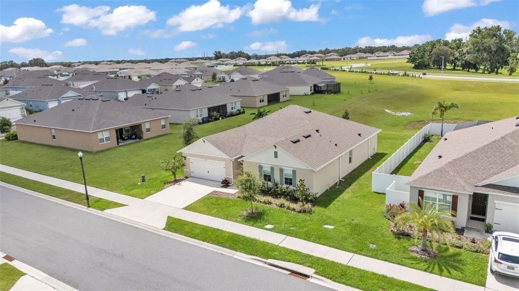 Active With Contract: $360,000 (4 beds, 2 baths, 2368 Square Feet)