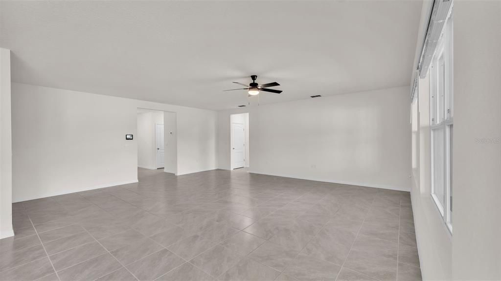 Active With Contract: $360,000 (4 beds, 2 baths, 2368 Square Feet)