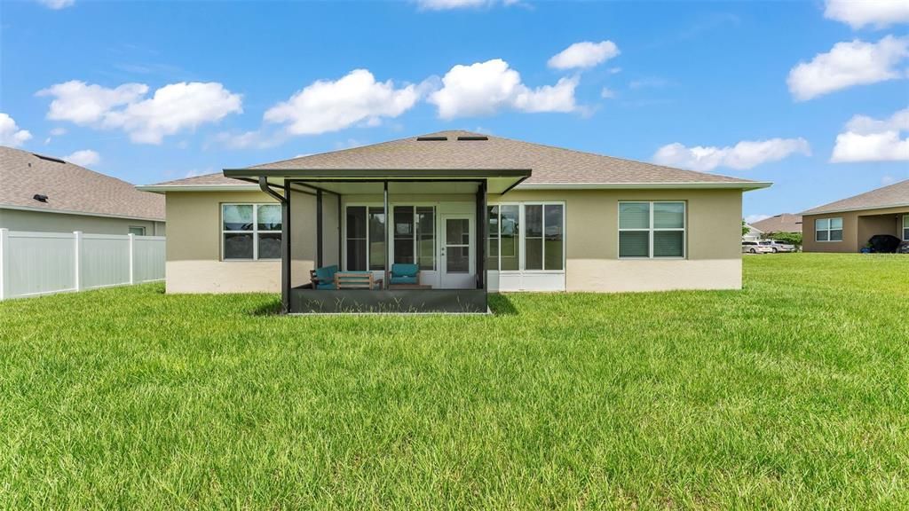 Active With Contract: $360,000 (4 beds, 2 baths, 2368 Square Feet)