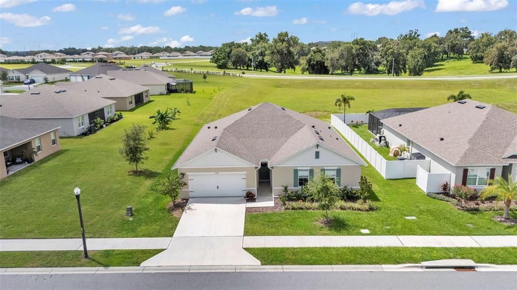 Active With Contract: $360,000 (4 beds, 2 baths, 2368 Square Feet)