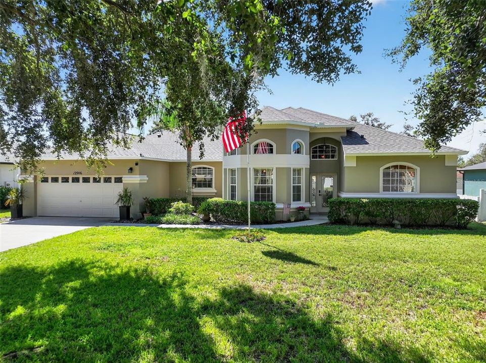 合同活跃: $409,900 (3 贝兹, 2 浴室, 1910 平方英尺)