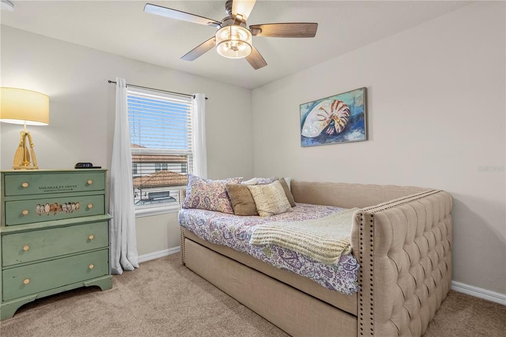 For Sale: $60,000 (5 beds, 4 baths, 2263 Square Feet)