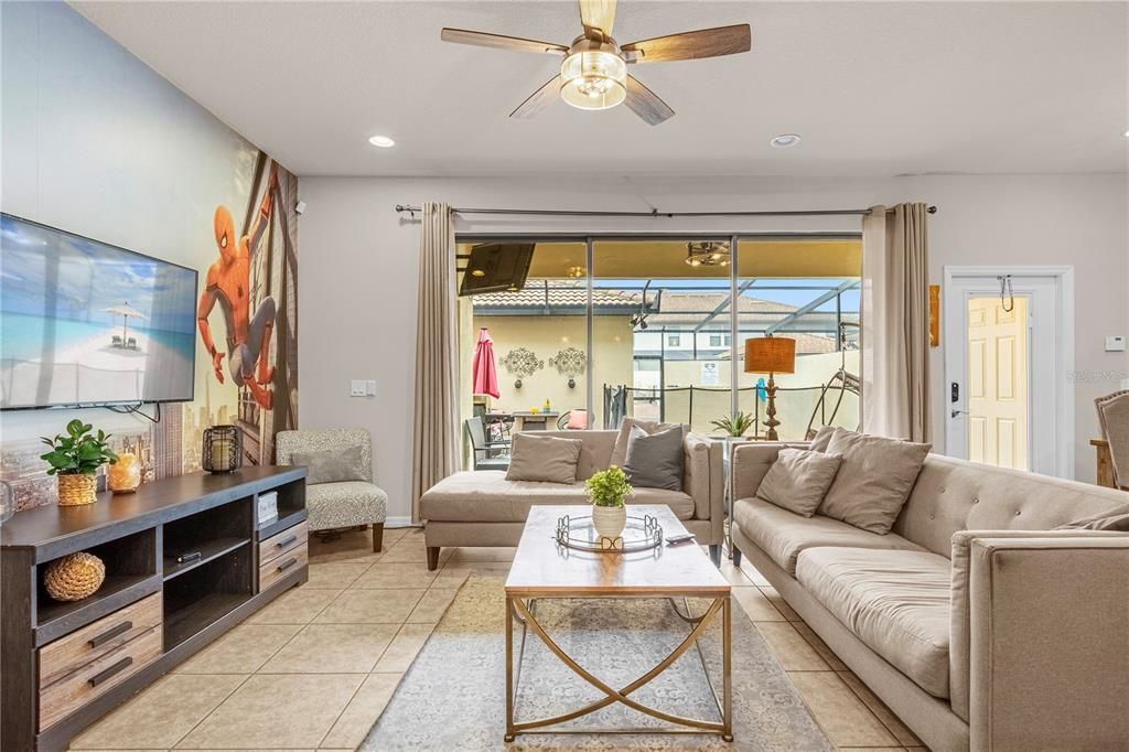 For Sale: $60,000 (5 beds, 4 baths, 2263 Square Feet)