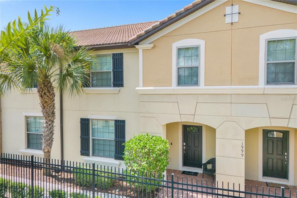 For Sale: $60,000 (5 beds, 4 baths, 2263 Square Feet)