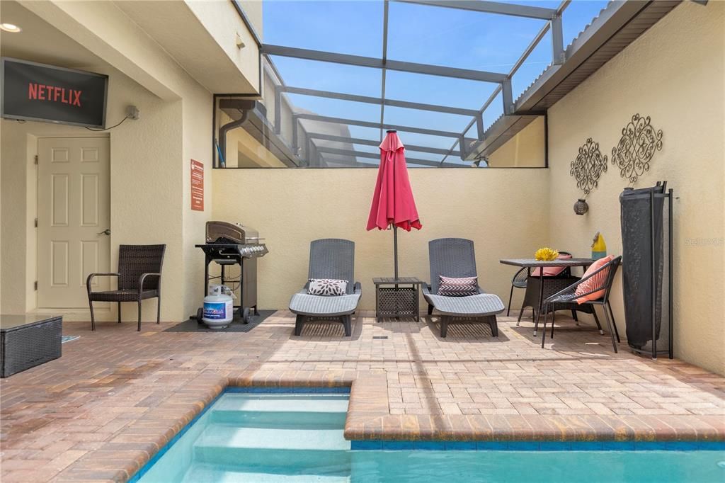 For Sale: $60,000 (5 beds, 4 baths, 2263 Square Feet)