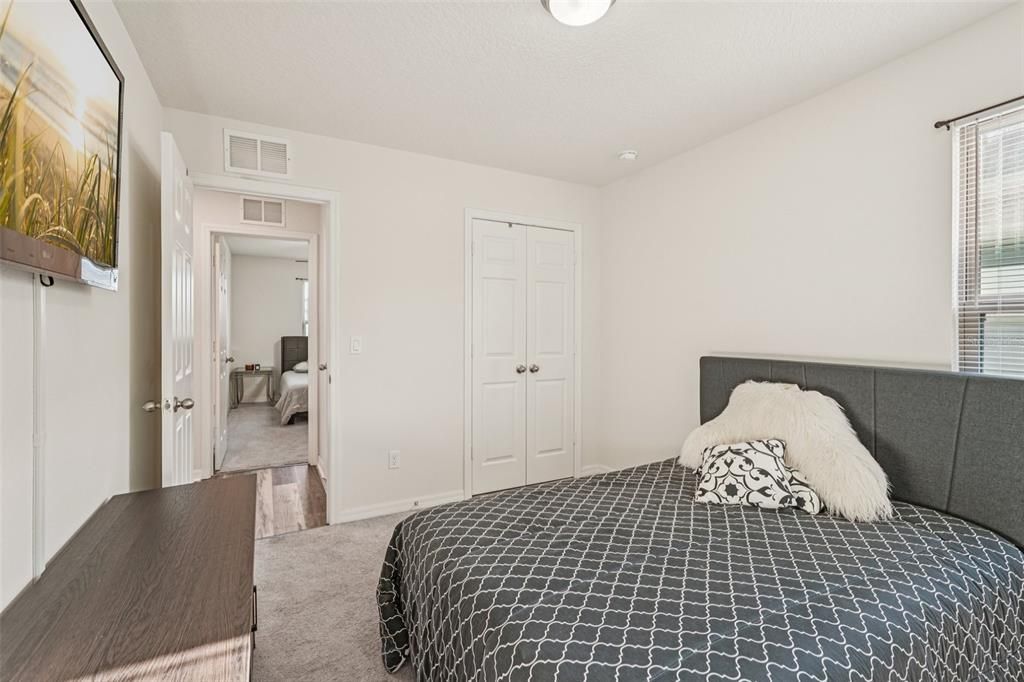 For Sale: $448,000 (3 beds, 2 baths, 1883 Square Feet)