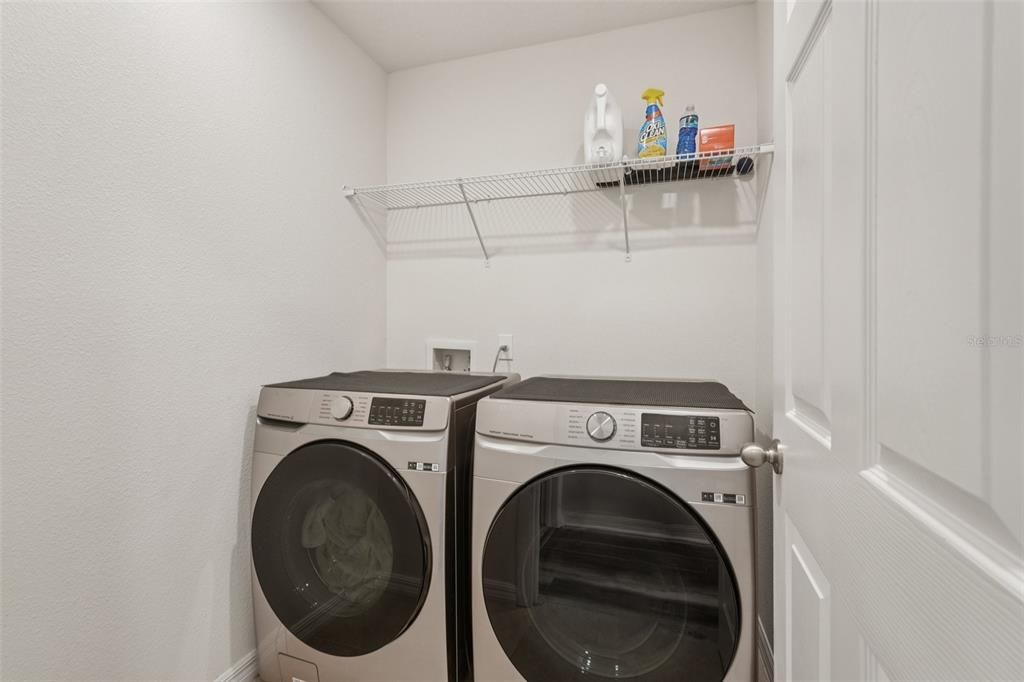 For Sale: $448,000 (3 beds, 2 baths, 1883 Square Feet)