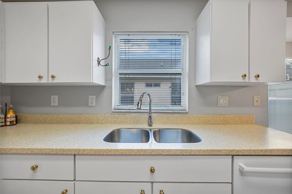 待售: $364,900 (3 贝兹, 2 浴室, 1782 平方英尺)