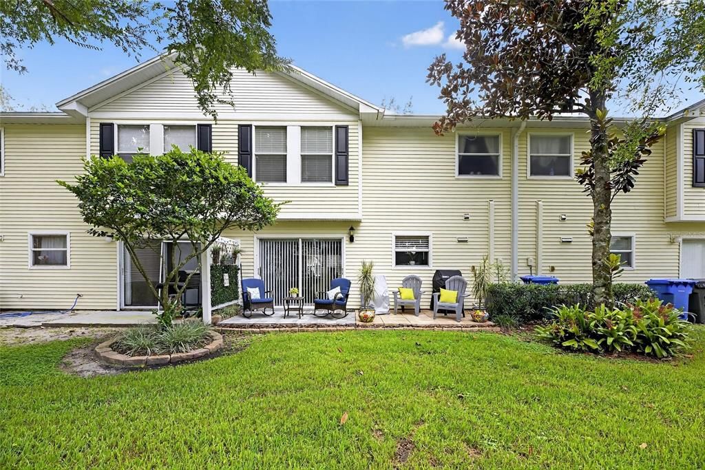 Active With Contract: $269,900 (2 beds, 1 baths, 1315 Square Feet)