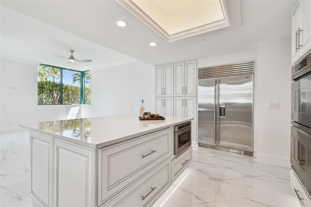 出租: $20,000 (4 贝兹, 4 浴室, 4336 平方英尺)