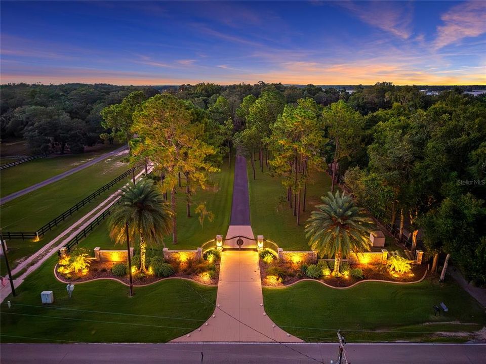 На продажу: $1,500,000 (6 спален, 4 ванн, 4819 Квадратных фут)