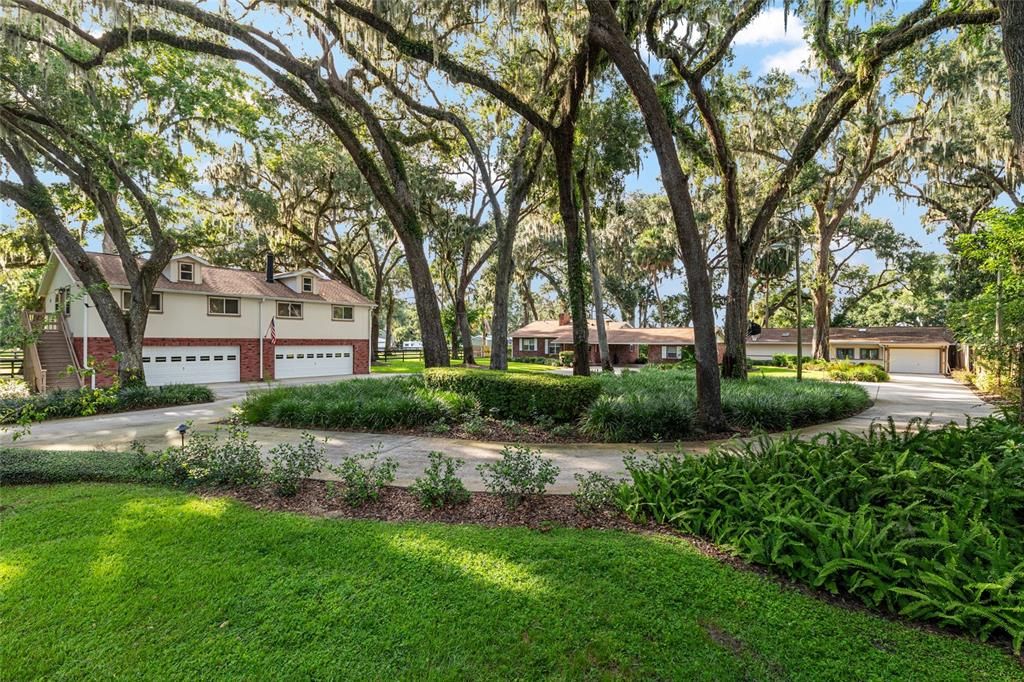 На продажу: $1,500,000 (6 спален, 4 ванн, 4819 Квадратных фут)