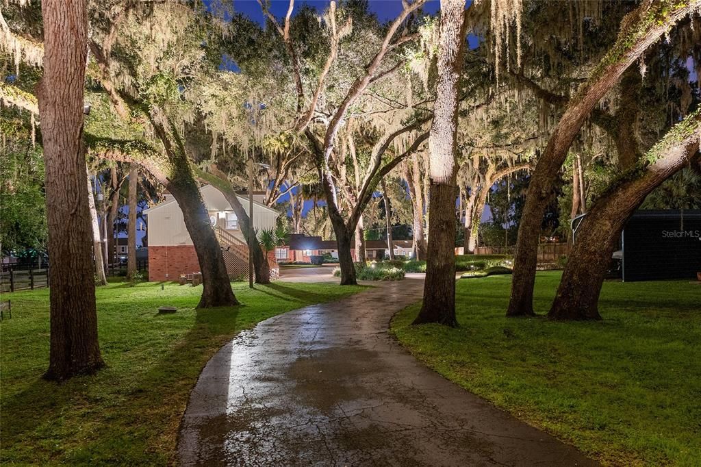 На продажу: $1,500,000 (6 спален, 4 ванн, 4819 Квадратных фут)