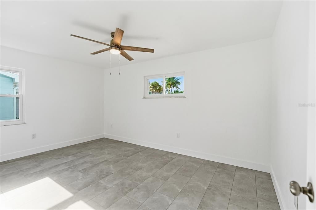 На продажу: $629,900 (3 спален, 2 ванн, 1469 Квадратных фут)