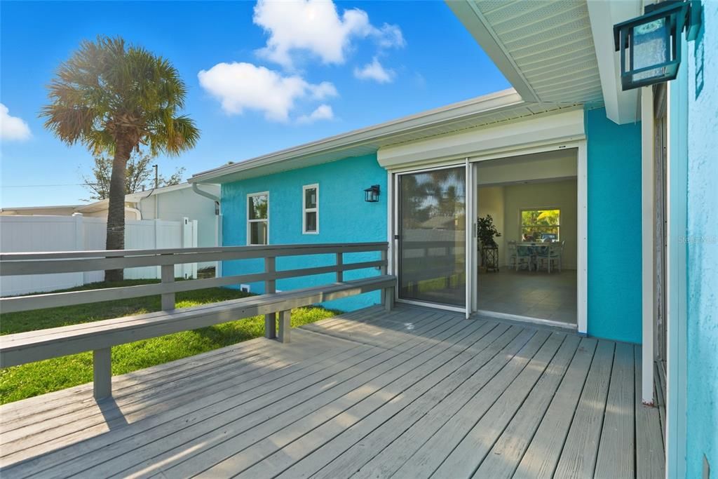 На продажу: $629,900 (3 спален, 2 ванн, 1469 Квадратных фут)