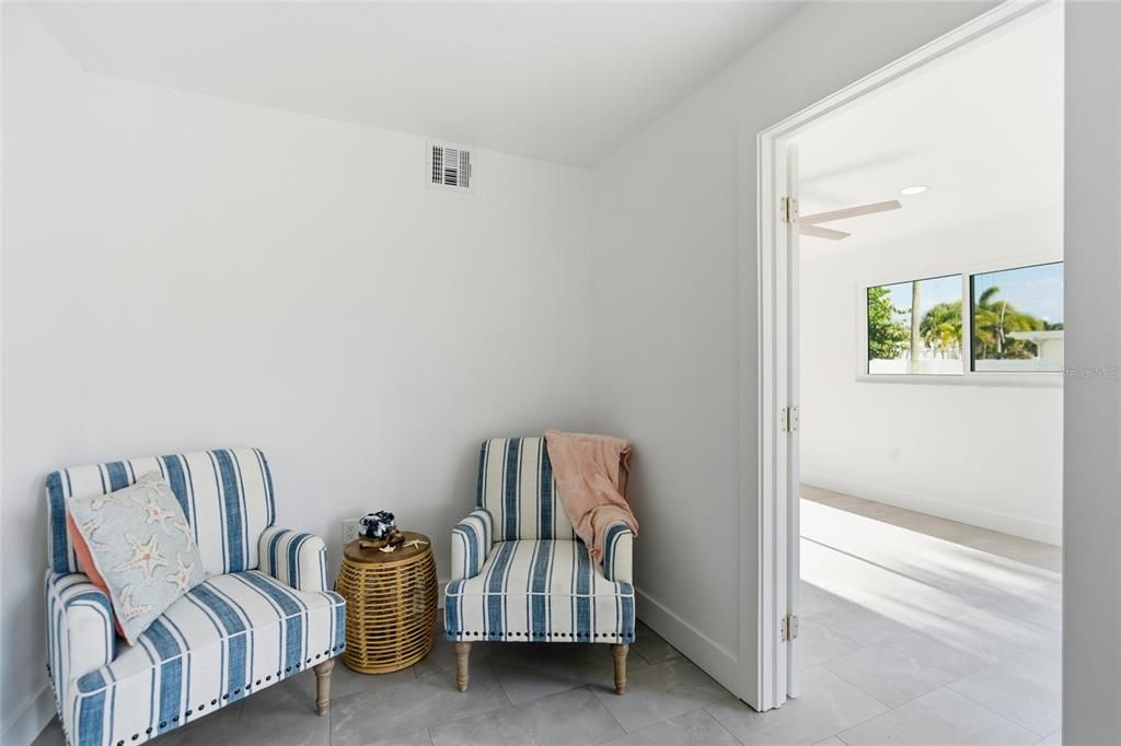 На продажу: $629,900 (3 спален, 2 ванн, 1469 Квадратных фут)