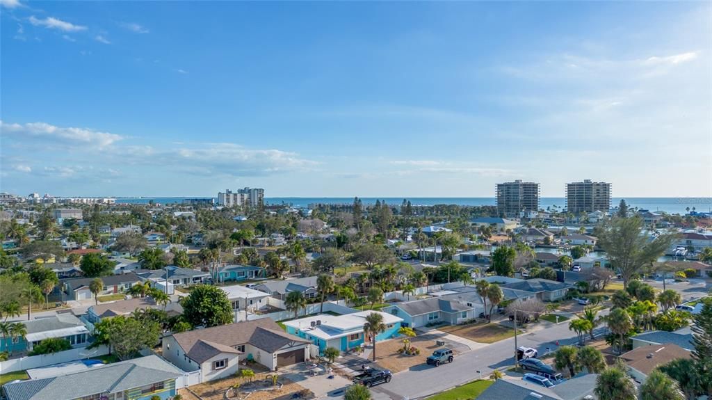 На продажу: $629,900 (3 спален, 2 ванн, 1469 Квадратных фут)