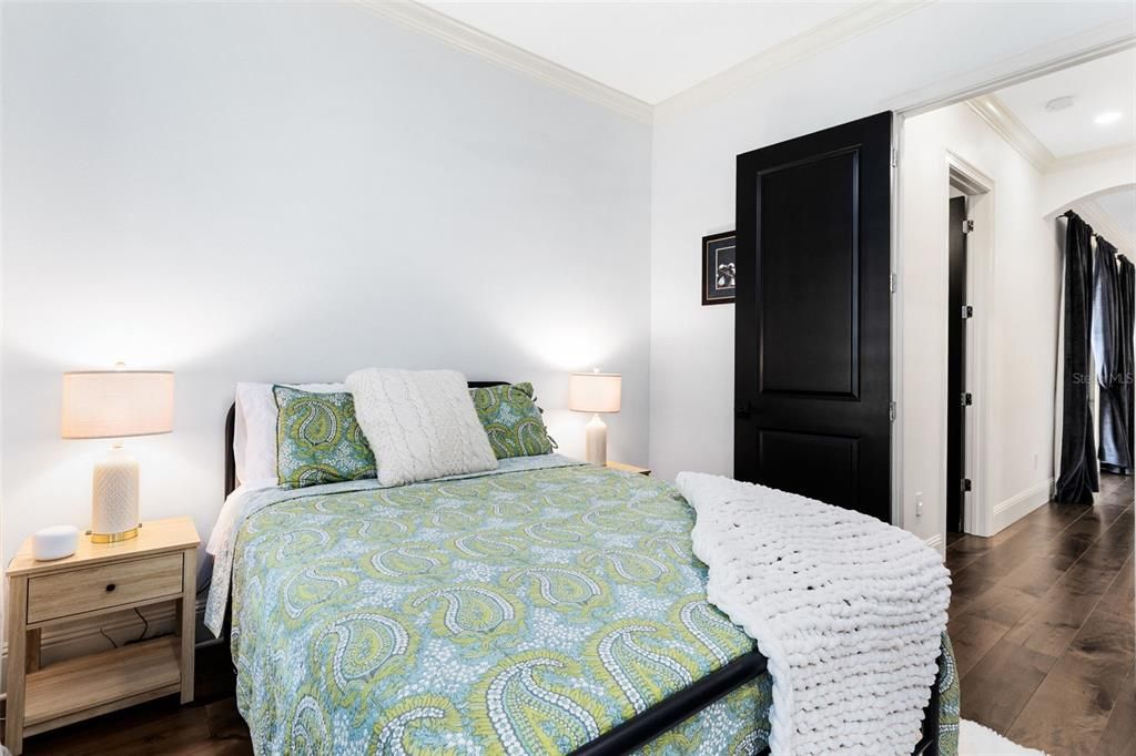 Active With Contract: $1,089,000 (4 beds, 3 baths, 3088 Square Feet)