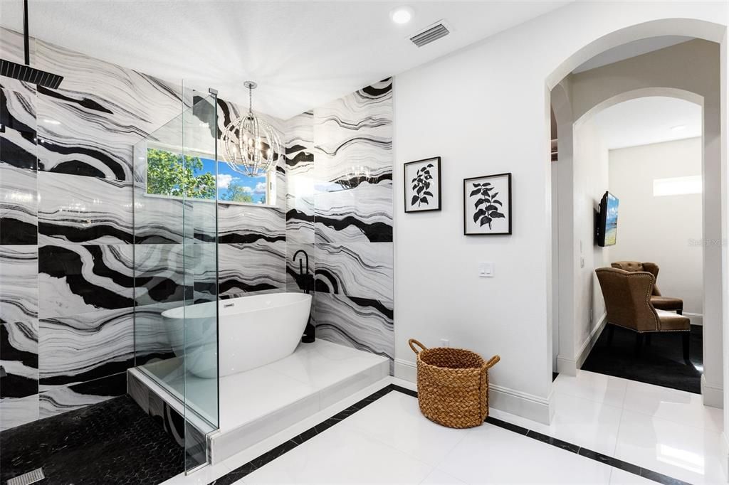 Active With Contract: $1,089,000 (4 beds, 3 baths, 3088 Square Feet)