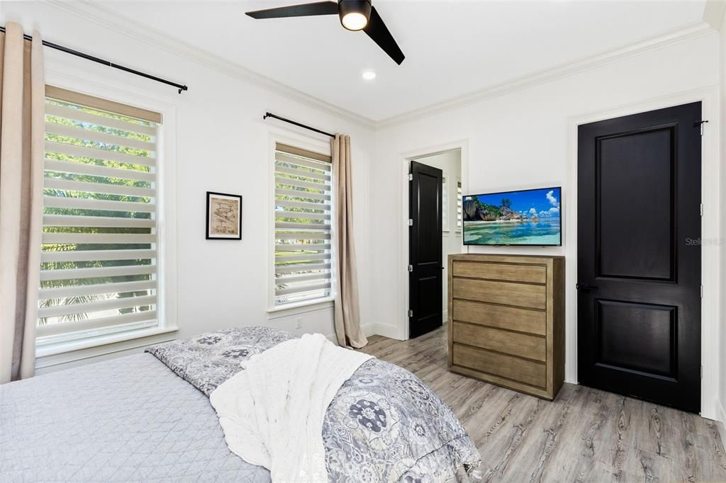 Active With Contract: $1,089,000 (4 beds, 3 baths, 3088 Square Feet)