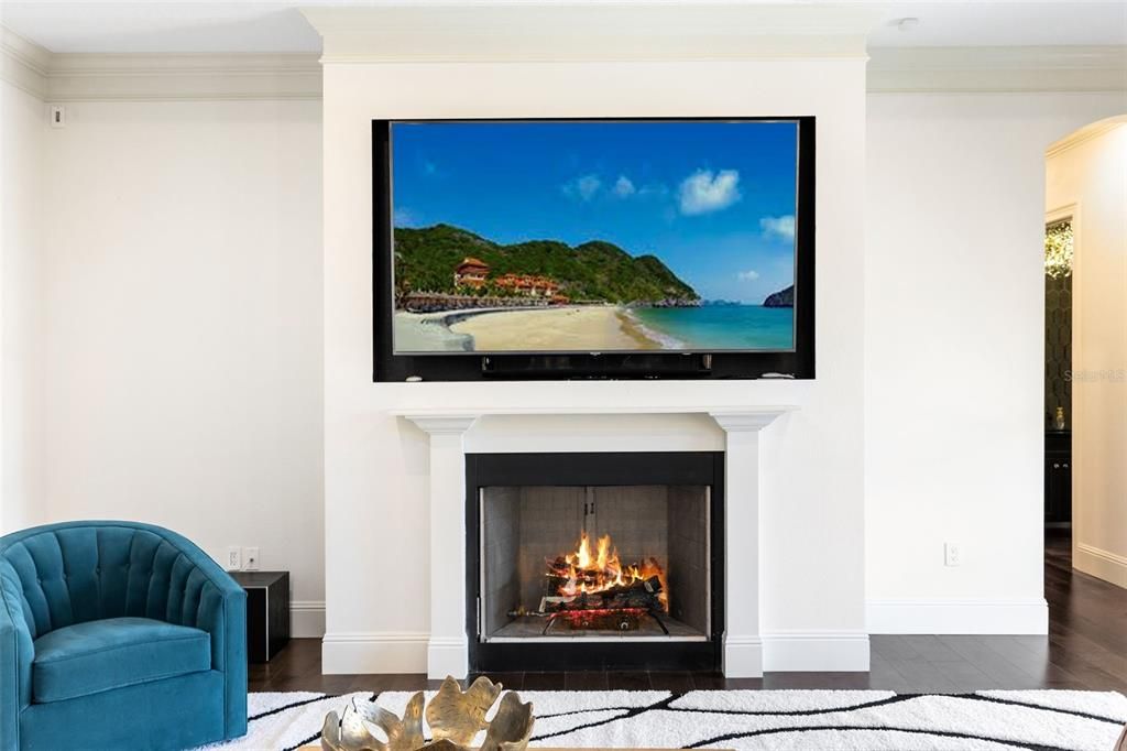 Active With Contract: $1,089,000 (4 beds, 3 baths, 3088 Square Feet)