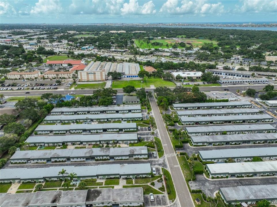 Под контрактом: $95,000 (1 спален, 1 ванн, 630 Квадратных фут)