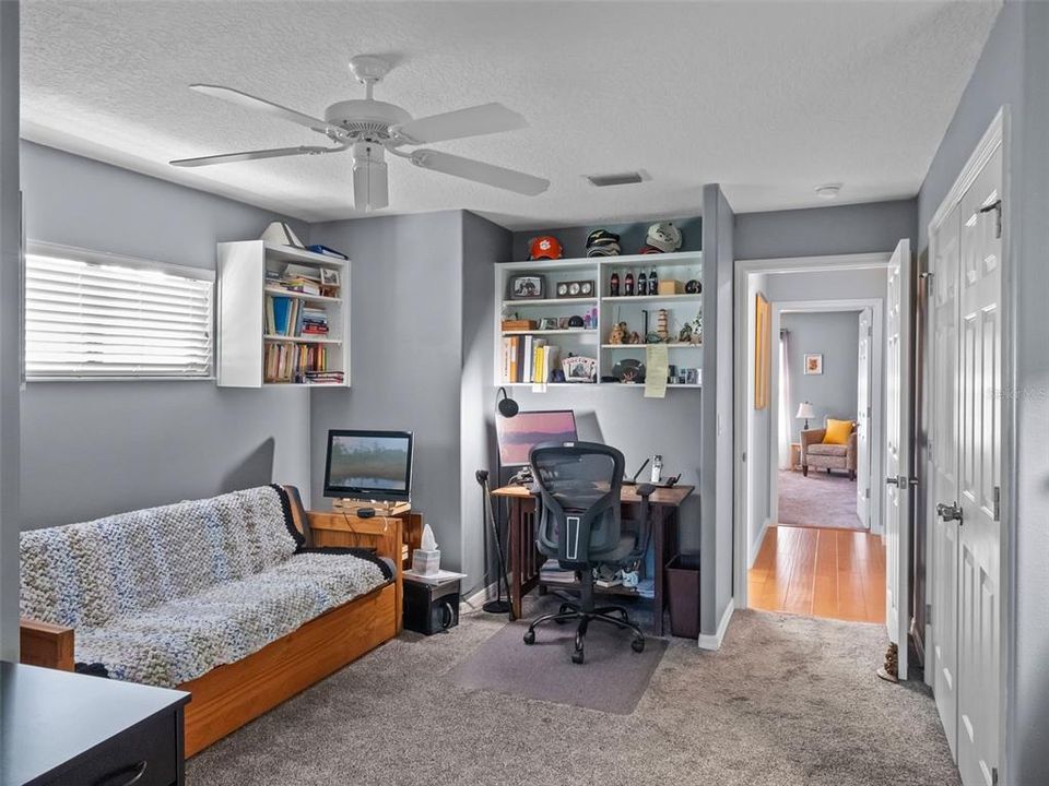 En Venta: $419,900 (3 camas, 2 baños, 2684 Pies cuadrados)