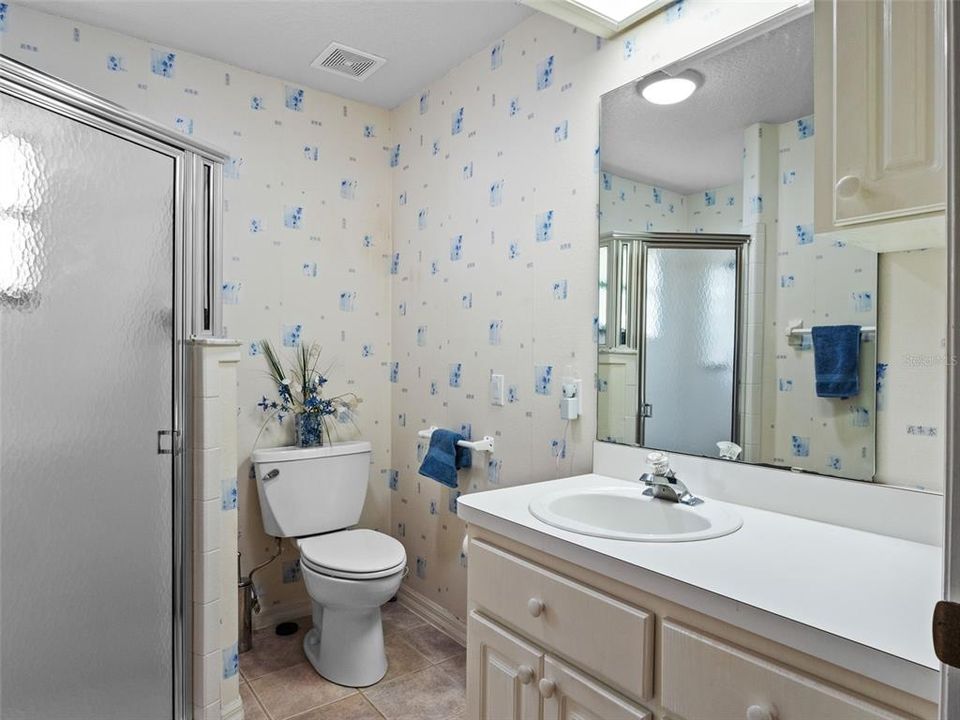 En Venta: $419,900 (3 camas, 2 baños, 2684 Pies cuadrados)