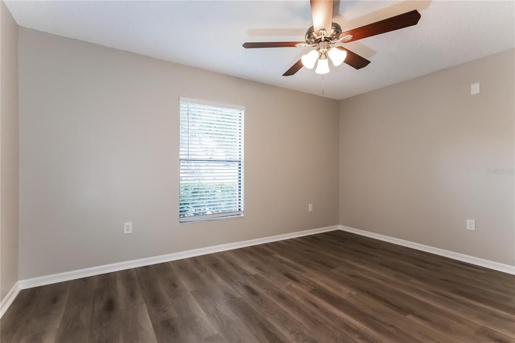 For Rent: $2,270 (3 beds, 2 baths, 1270 Square Feet)