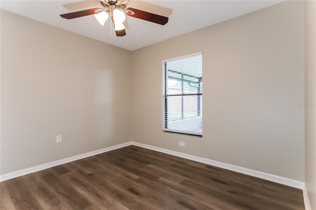 For Rent: $2,270 (3 beds, 2 baths, 1270 Square Feet)