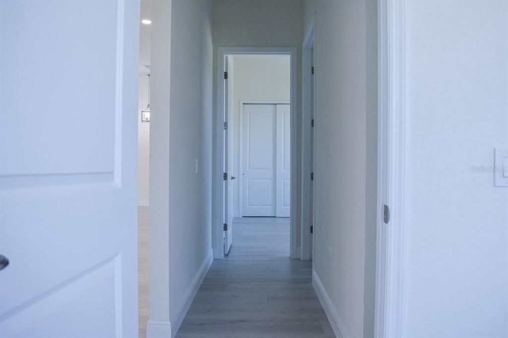 For Sale: $689,900 (4 beds, 3 baths, 2881 Square Feet)