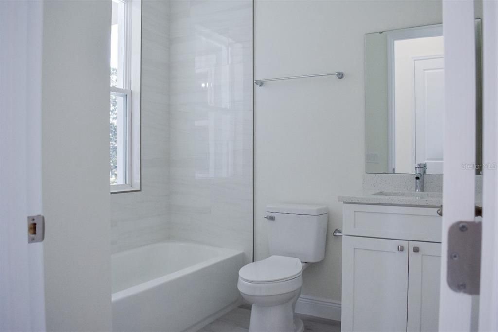 For Sale: $689,900 (4 beds, 3 baths, 2881 Square Feet)