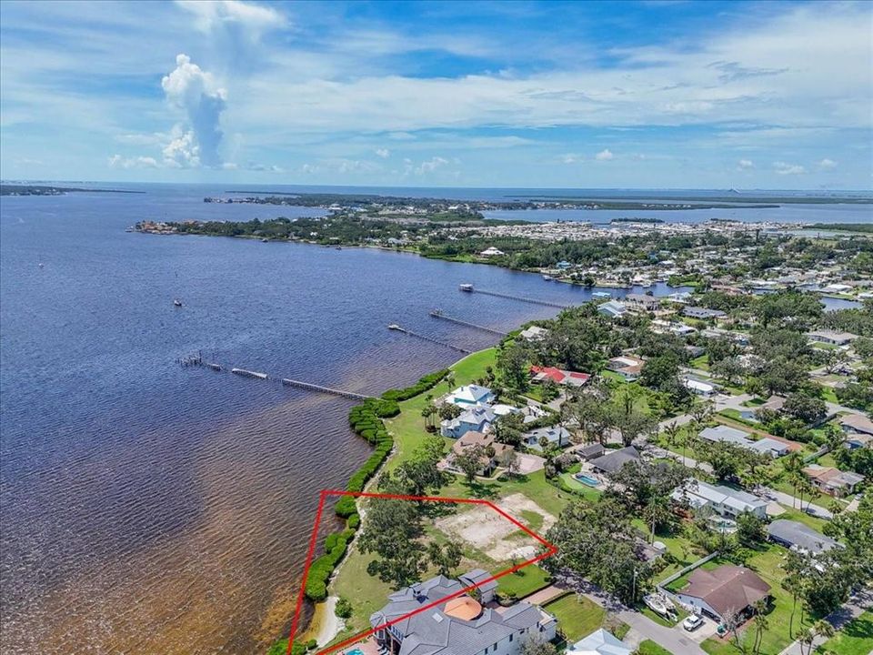 For Sale: $1,500,000 (0.48 acres)