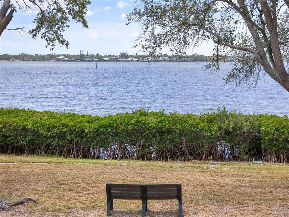 For Sale: $1,500,000 (0.48 acres)