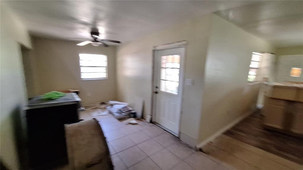 En Venta: $315,000 (5 camas, 3 baños, 2497 Pies cuadrados)